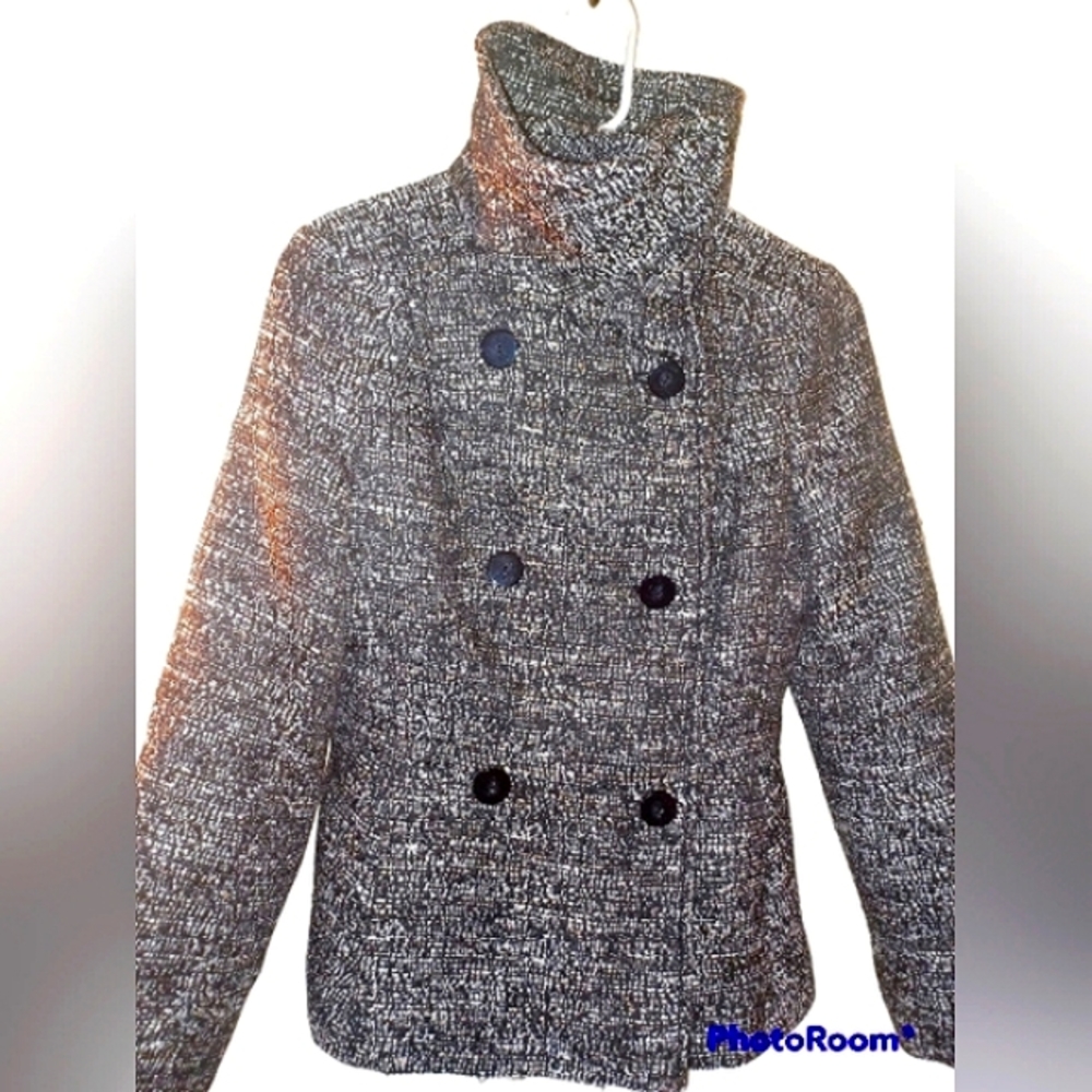 H & M BOUCLE' GREY DOUBLE BREASTED PEACOAT  NWOT - Picture 2 of 13